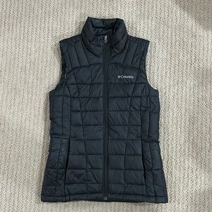 Columbia Black Puffer Vest